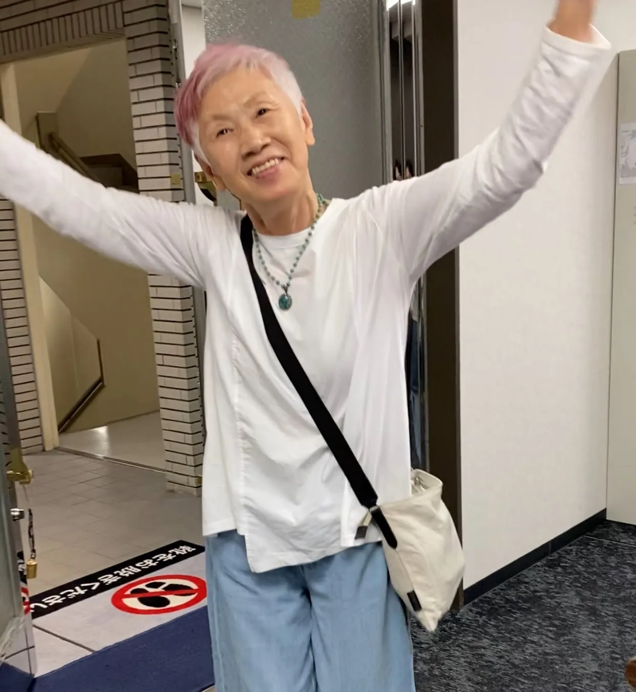 松岡節子先生 笑顔で出迎え